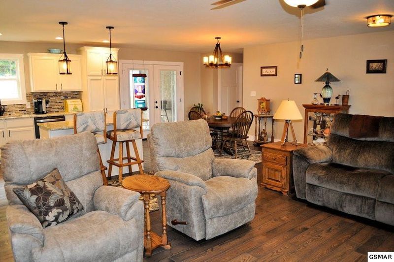 2121 Bryson Ct #BRYSONCOURT, Sevierville, TN 37876