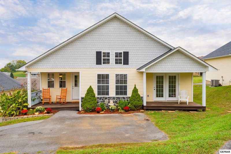 1510 Cypress View Ct, Sevierville, TN 37862
