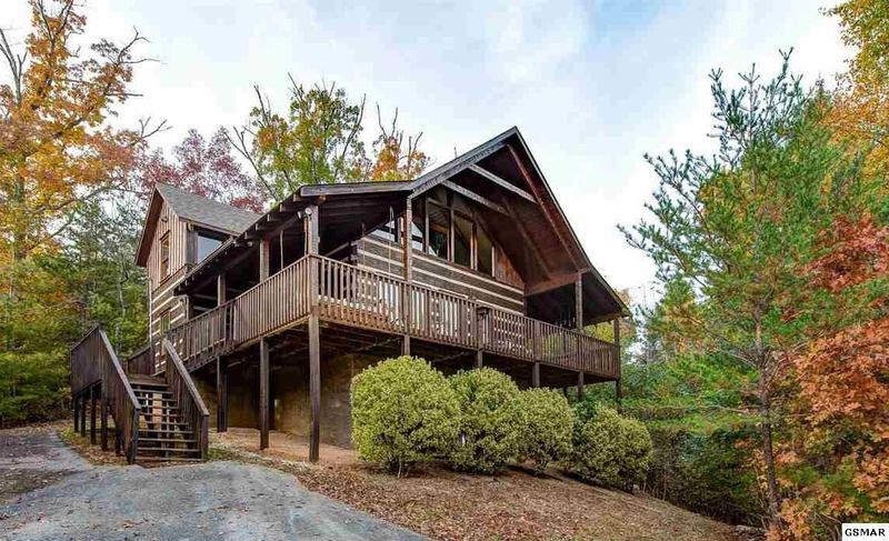 1514 Bear Valley Rd, Sevierville, TN 37876