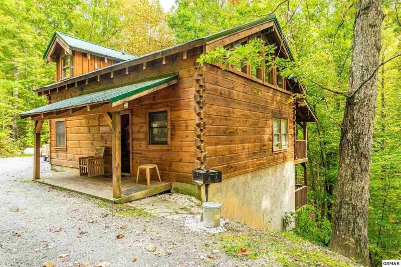 3504 Hunter Hills Way #HUNTINGHOLLOWHAVEN, Sevierville, TN 37876
