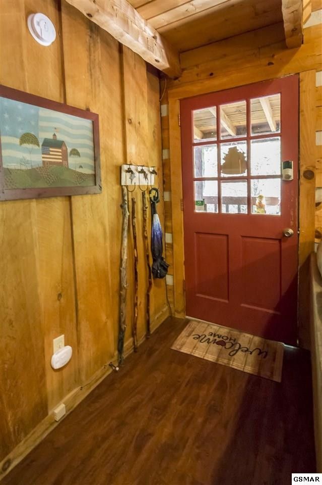 3053 Kulpan Way #WHISKEYMEAWAY, Sevierville, TN 37862