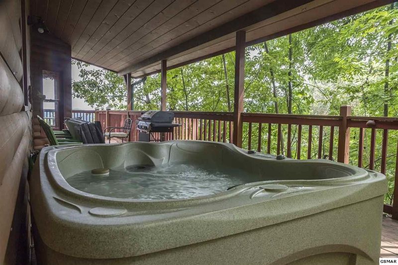 2775 Overholt, Sevierville, TN 37862