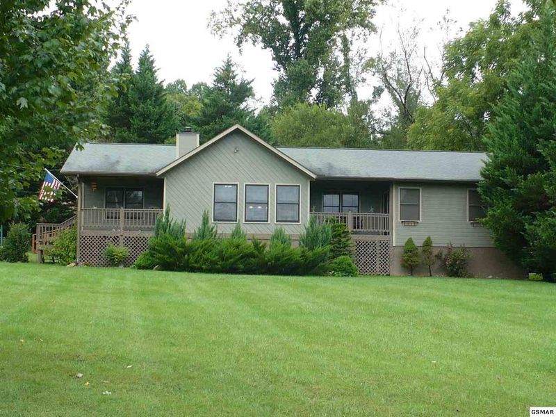 3510 Ginseng Way, Sevierville, TN 37862