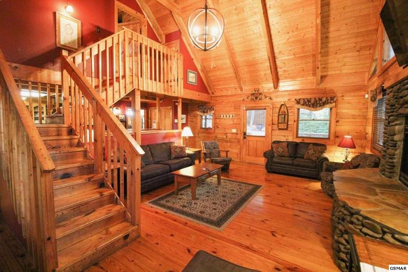 1811 Foothills Forest Way, Sevierville, TN 37876