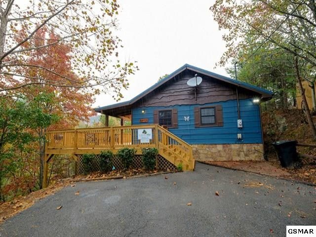 3049 Patty View Way #GOODOLEDAYS, Sevierville, TN 37862