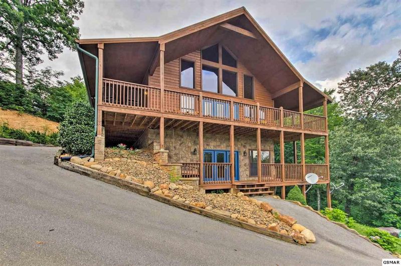 2439 Breezy Rd #LECONTELOOKOUT, Sevierville, TN 37876