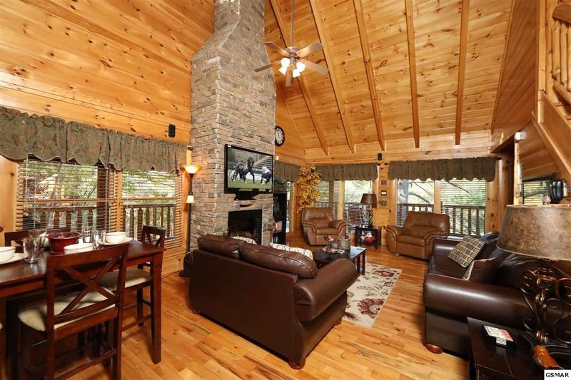 2054 Bear Haven Way #BLESSEDNEST, Sevierville, TN 37862