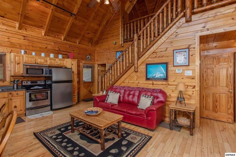 1555 Mountain Dreams Way, Sevierville, TN 37862