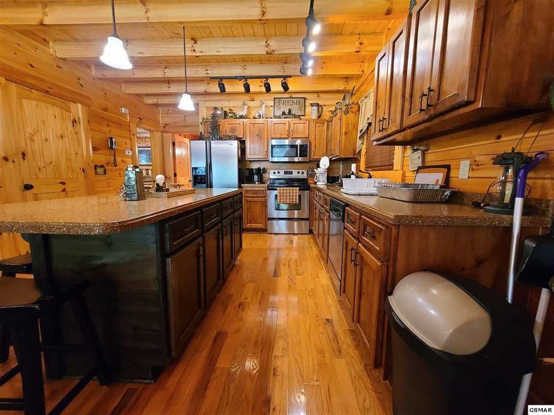 2339 Bogle Springs Loop, Sevierville, TN 37862