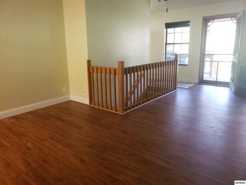 859 Dudley Dr, Sevierville, TN 37876