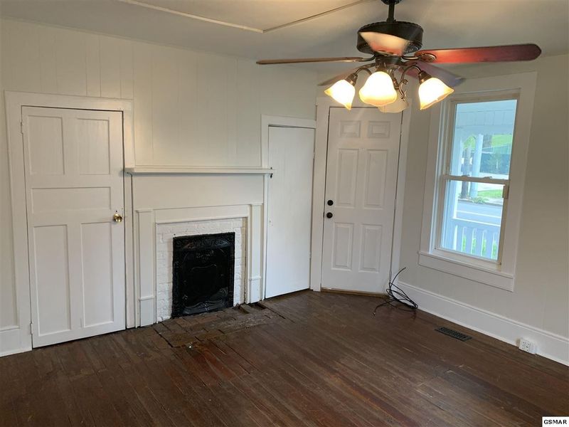 420 Park Rd, Sevierville, TN 37862