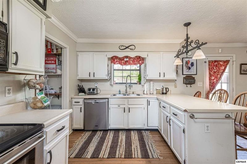 15342 Hotchkiss Valley Rd, Loudon, TN 37774