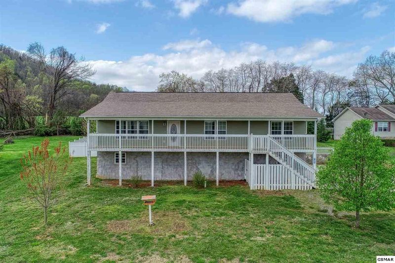 364 Hansels Lea, Sevierville, TN 37876