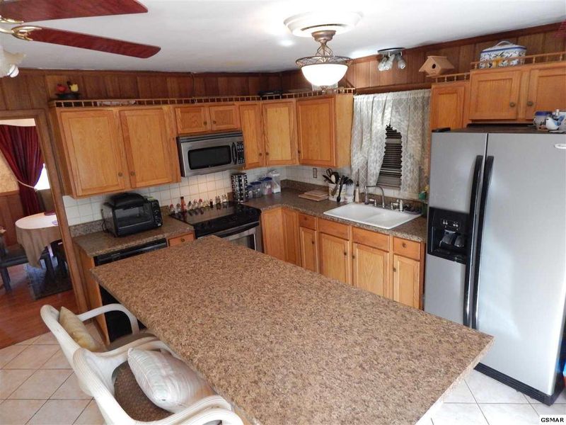 320 Grata Dr, Knoxville, TN 37914
