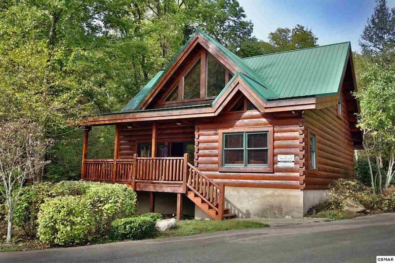 1810 Smoky Cove Rd #SOUTHERNHOSPITALITY, Sevierville, TN 37876