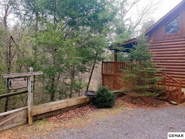 942 Fir St, Sevierville, TN 37876
