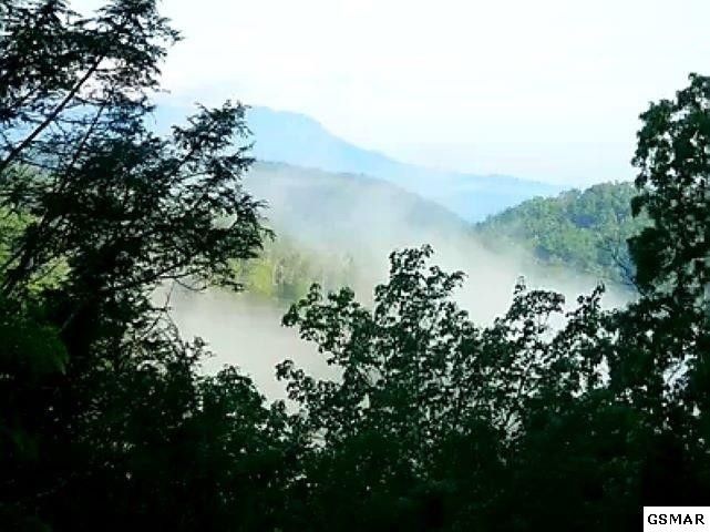 942 Fir St, Sevierville, TN 37876
