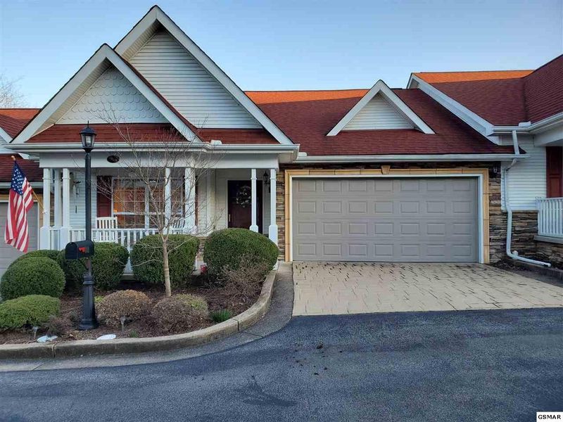 521 Apple View Way #303, Sevierville, TN 37862