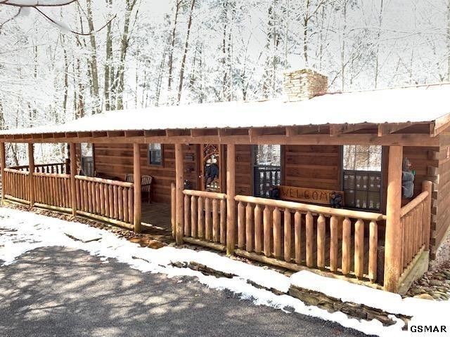 1524 Ski View Ln, Sevierville, TN 37876