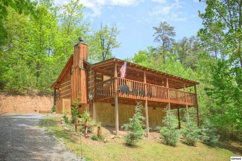 2005 Shamrock Way, Sevierville, TN 37876