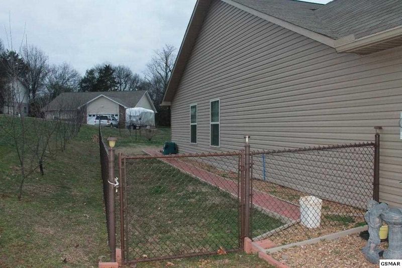 1660 Rivergate Dr #SDRIVERGATE, Sevierville, TN 37862