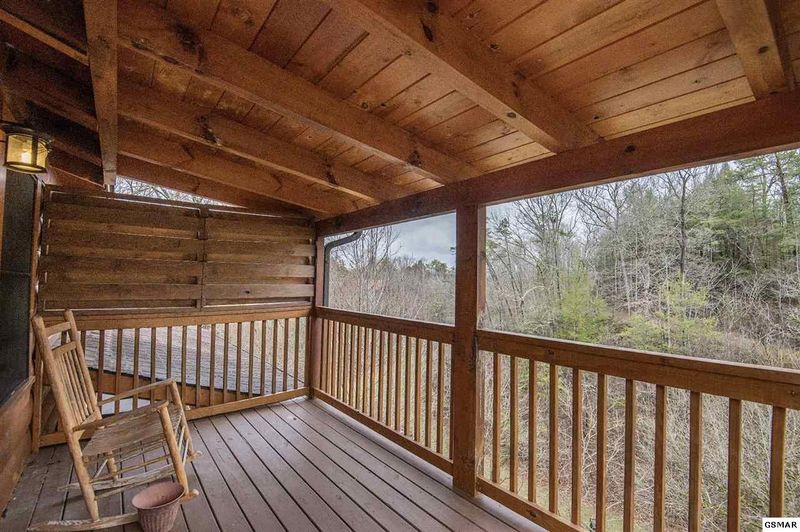 1618 Paradise Ridge Dr #WILDHOGGINN, Sevierville, TN 37862
