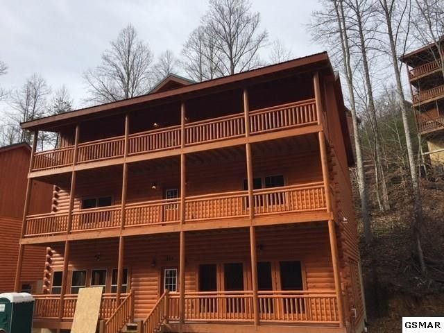 180 Rush Branch Rd, Sevierville, TN 37863