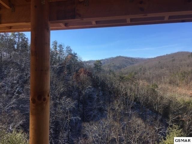 45 Smoky Ridge Way, Sevierville, TN 37862