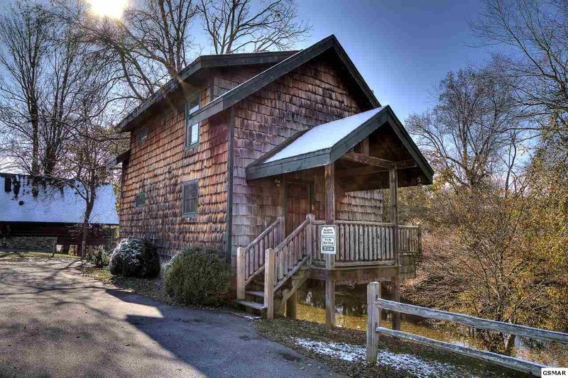 1820 Pittman Center Rd #ITSAREELTHING, Sevierville, TN 37876