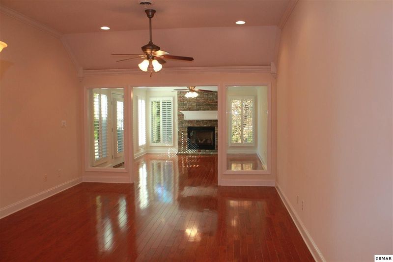 1123 Savannah Ln, Sevierville, TN 37862