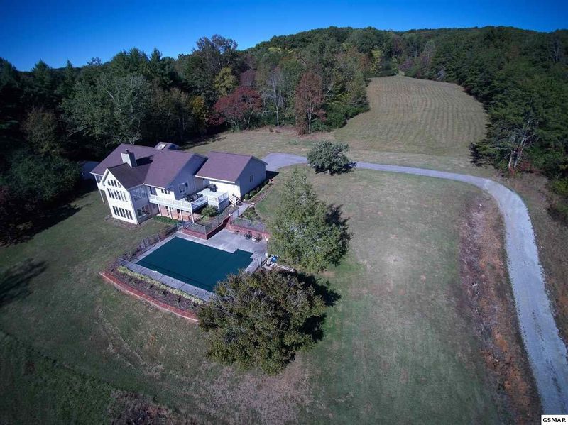 24318 Hines Valley Rd, Loudon, TN 37774