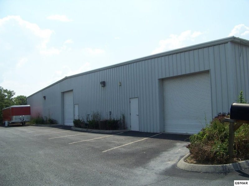 320 Winfield Dunn Pw, Sevierville, TN 37862