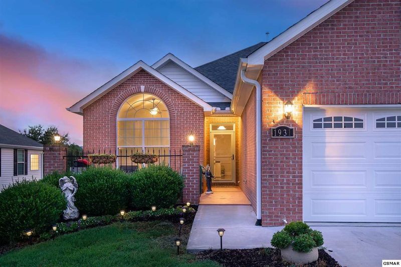 1931 Scarlett Meadows Dr, Sevierville, TN 37876