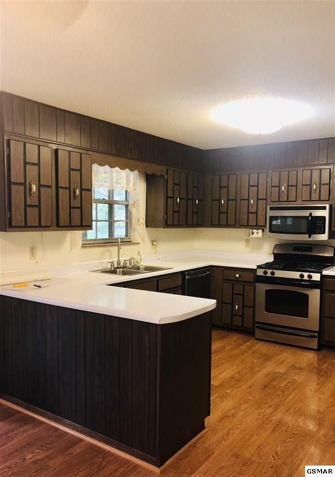 1335 Ida Dr, Knoxville, TN 37920