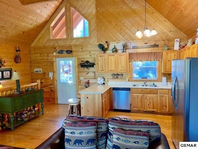 1455 Mountain Dreams Way #SOUTHERNCOMFORTINN, Sevierville, TN 37862