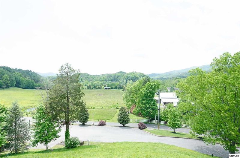 16 Mountain Lodge Way Lot 5, Sevierville, TN 37862