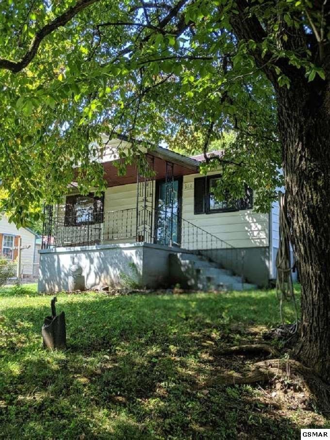 813 Sapphire Rd, Knoxville, TN 37919