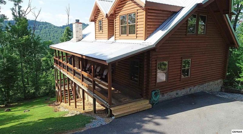 2335 Headrick Lead, Sevierville, TN 37862