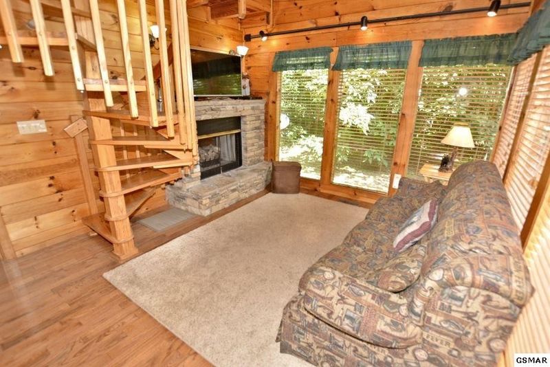 524 Hideaway Ridge Cir #CUDDLYBEAR, Sevierville, TN 37862