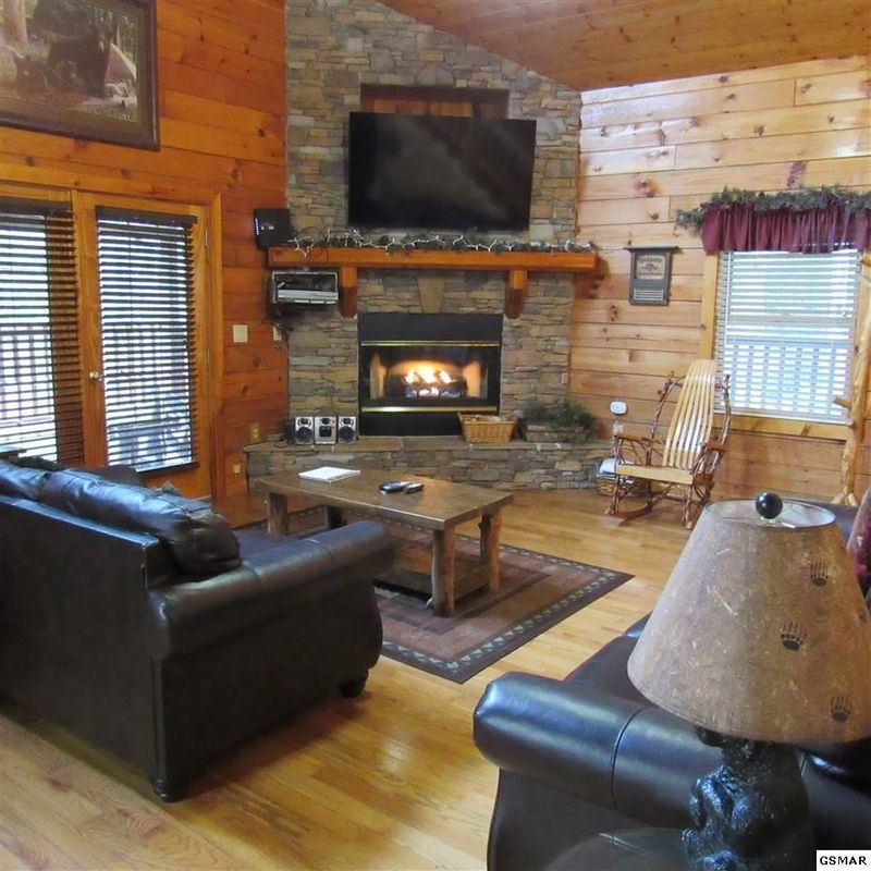 1469 Jobey Green Hollow Rd #ALMOSTBEARADISE, Sevierville, TN 37876