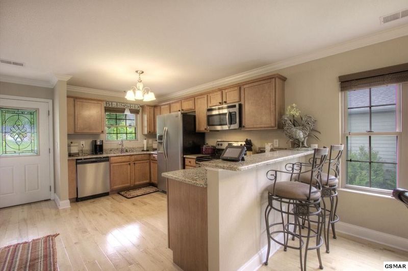 3116 Cherokee Valley Dr #CHEROKEEVALLEYLODGE, Sevierville, TN 37862