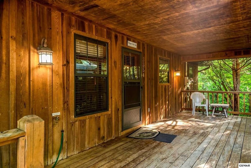 3354 Spring View Dr, Sevierville, TN 37863