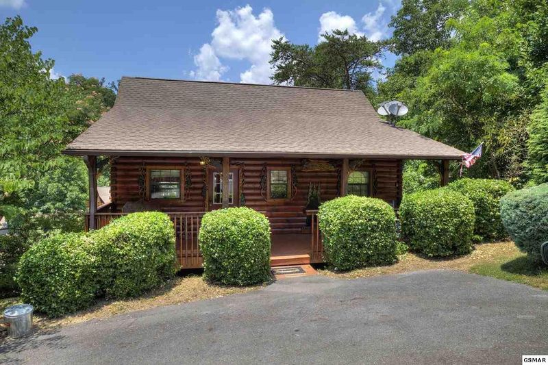 1609 Pinewood Way #SMOKYMOUNTAINBEARCOUNTRY, Sevierville, TN 37862