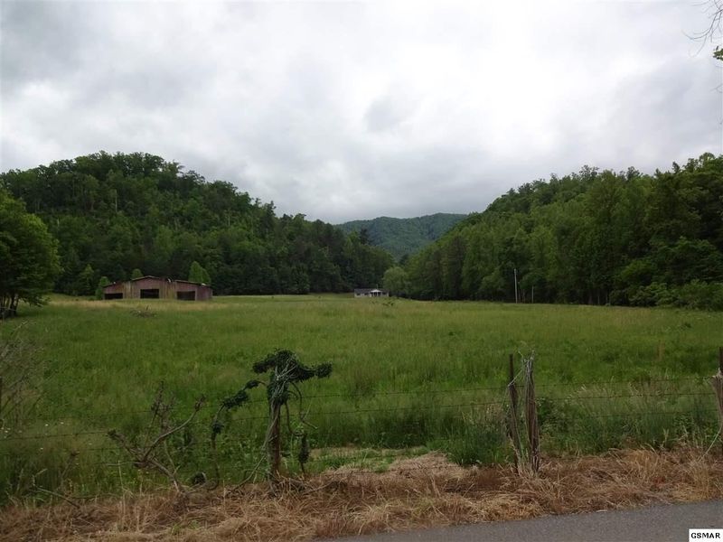 3928 Bearwallow Way, Sevierville, TN 37876