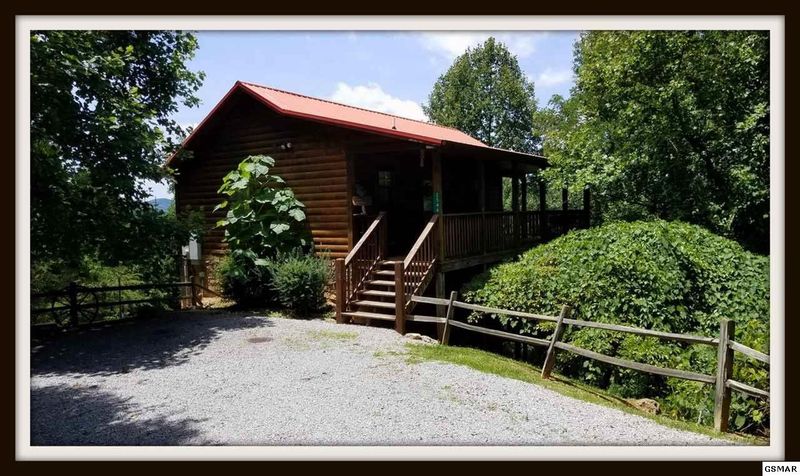 2546 Bobcat Way #HONEYBEAR, Sevierville, TN 37862