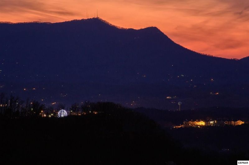 2320 Fox Berry Way #PANORAMICVIEWS, Sevierville, TN 37876