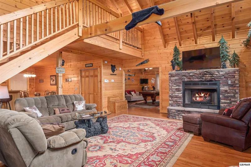 2324 Bogle Spring Loop, Sevierville, TN 37862