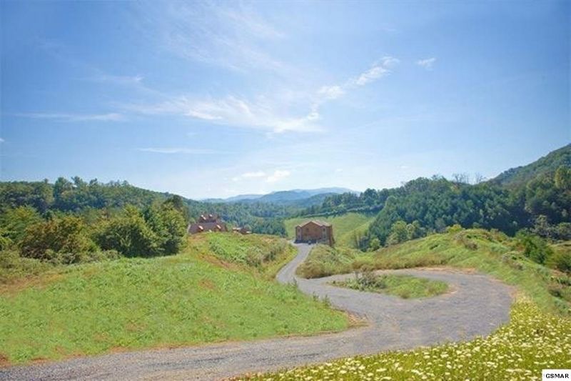 0 Mountain Shangrila Lot MULTIPLE, Sevierville, TN 37876