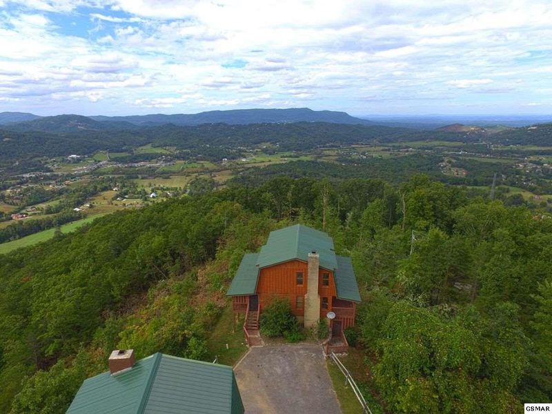 3654 Buckeye Knob Way #MILLIONDOLLARVIEW, Sevierville, TN 37862