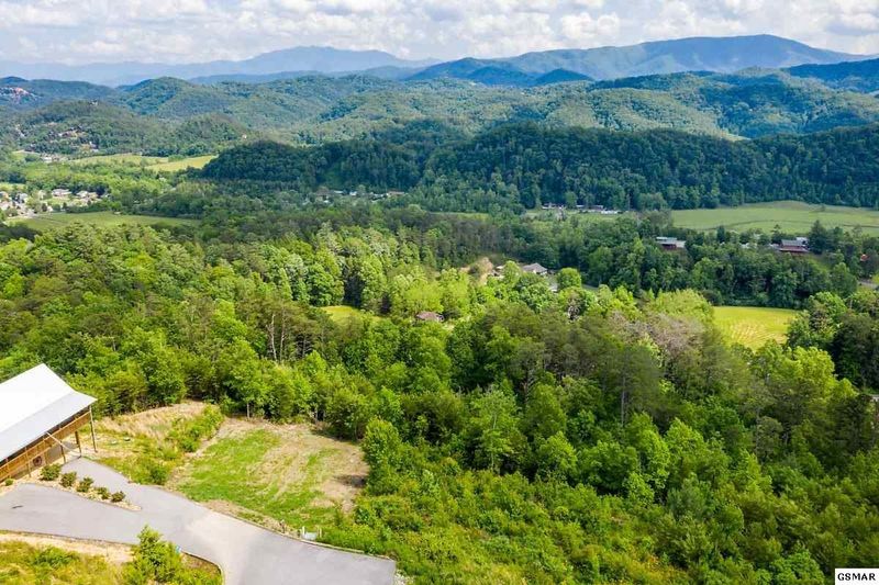 2049 Crown Point Ln Lot 66, Sevierville, TN 37862